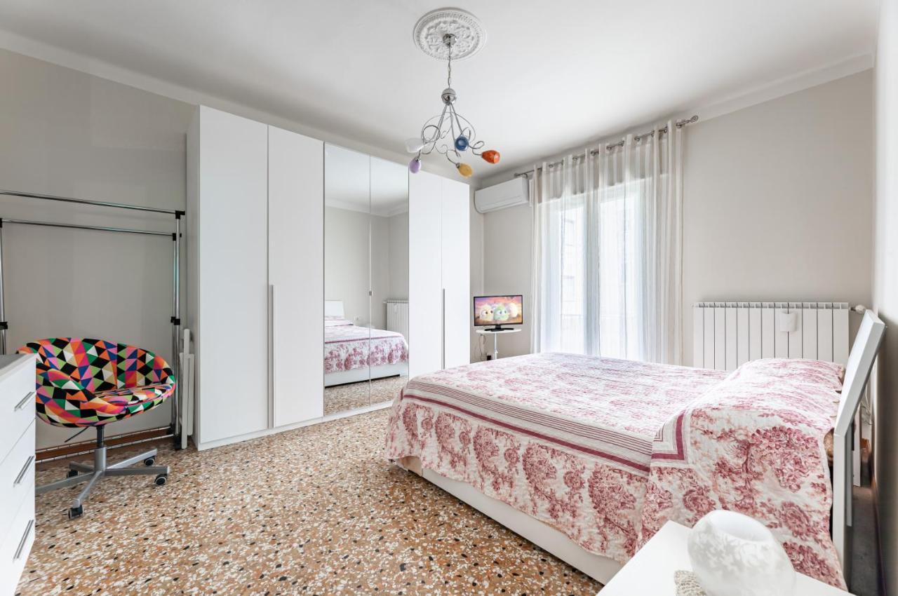 La Fenice Mestre Apartment Buitenkant foto