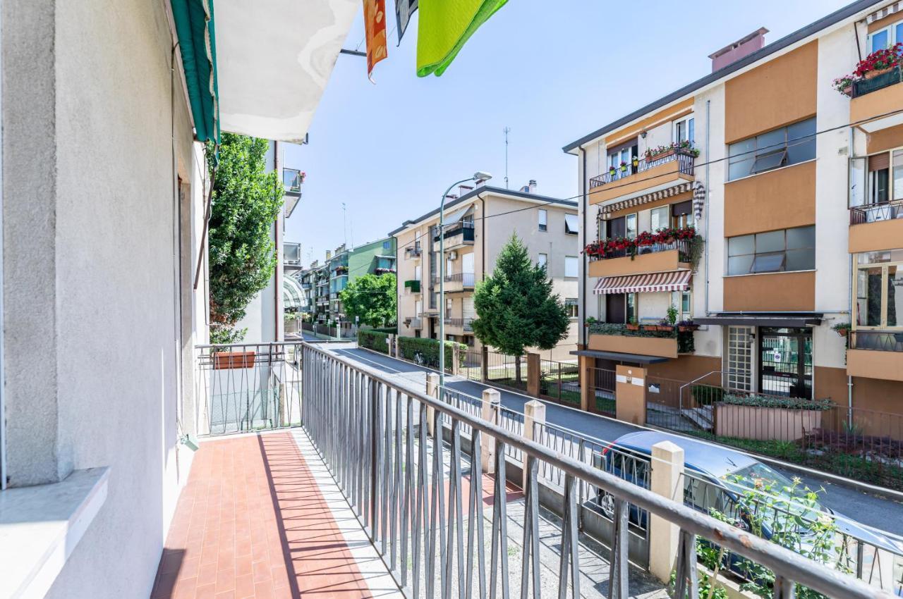 La Fenice Mestre Apartment Buitenkant foto
